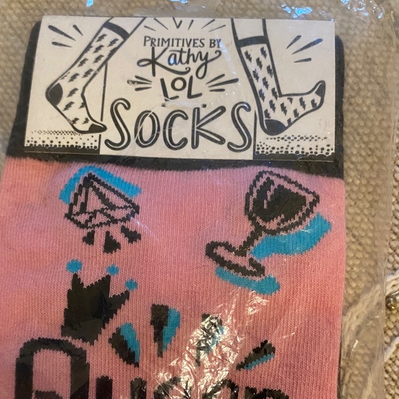 Queen of Damn Near Everything Socks - Picture 4 of 6